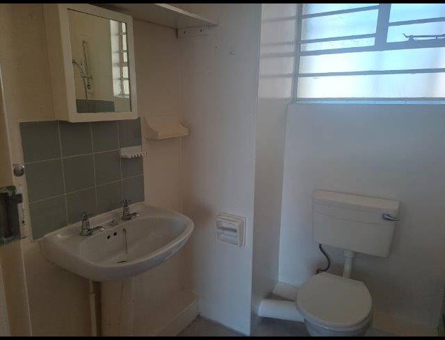 1 BEDROOM APARTMENT FOR SALE IN BEDFORD GARDENS